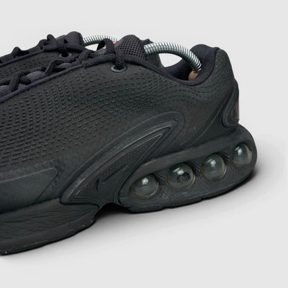 Nike Air Max Dn Black Metallic Grey — buty sportowe męskie w bardzo dobrym stanie rozmiar 43, detal