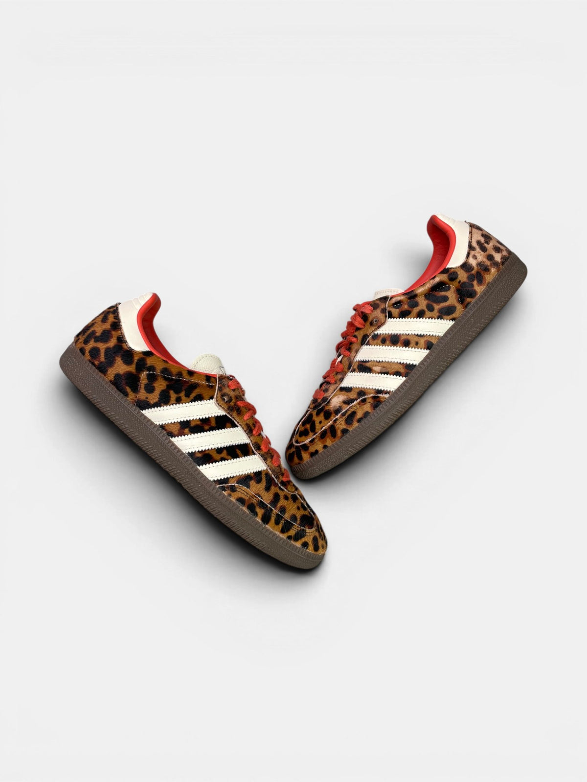 Adidas Samba — buty sportowe damskie w bardzo dobrym stanie rozmiar 40 2/3, para butów