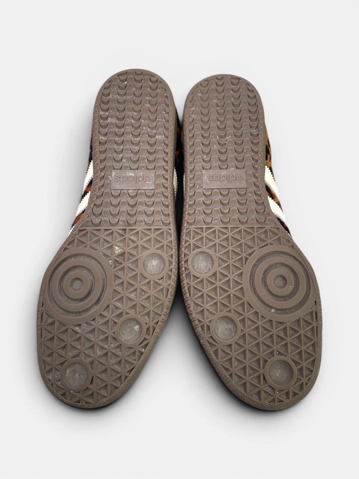 Adidas Samba — buty sportowe damskie w bardzo dobrym stanie rozmiar 40 2/3, podeszwa