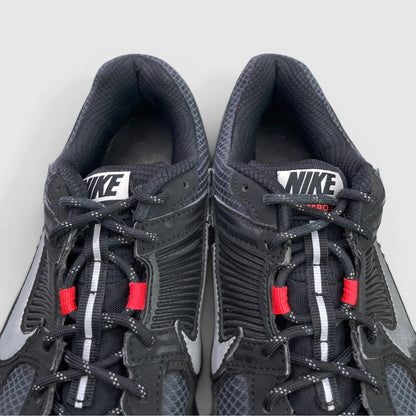 Nike Zoom Vomero 5 — buty sportowe męskie w bardzo dobrym stanie rozmiar 44, widok z góry