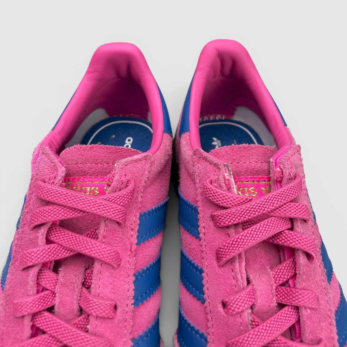 Adidas Spezial — buty sportowe damskie w bardzo dobrym stanie rozmiar 34, wkładka