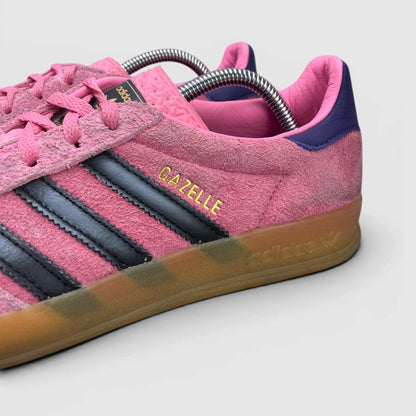 Adidas Gazelle Indoor Bliss Pink Purple — buty sportowe damskie w bardzo dobrym stanie rozmiar 39 1/3, detal