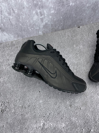 Nike Shox R4 rozmiar 42
