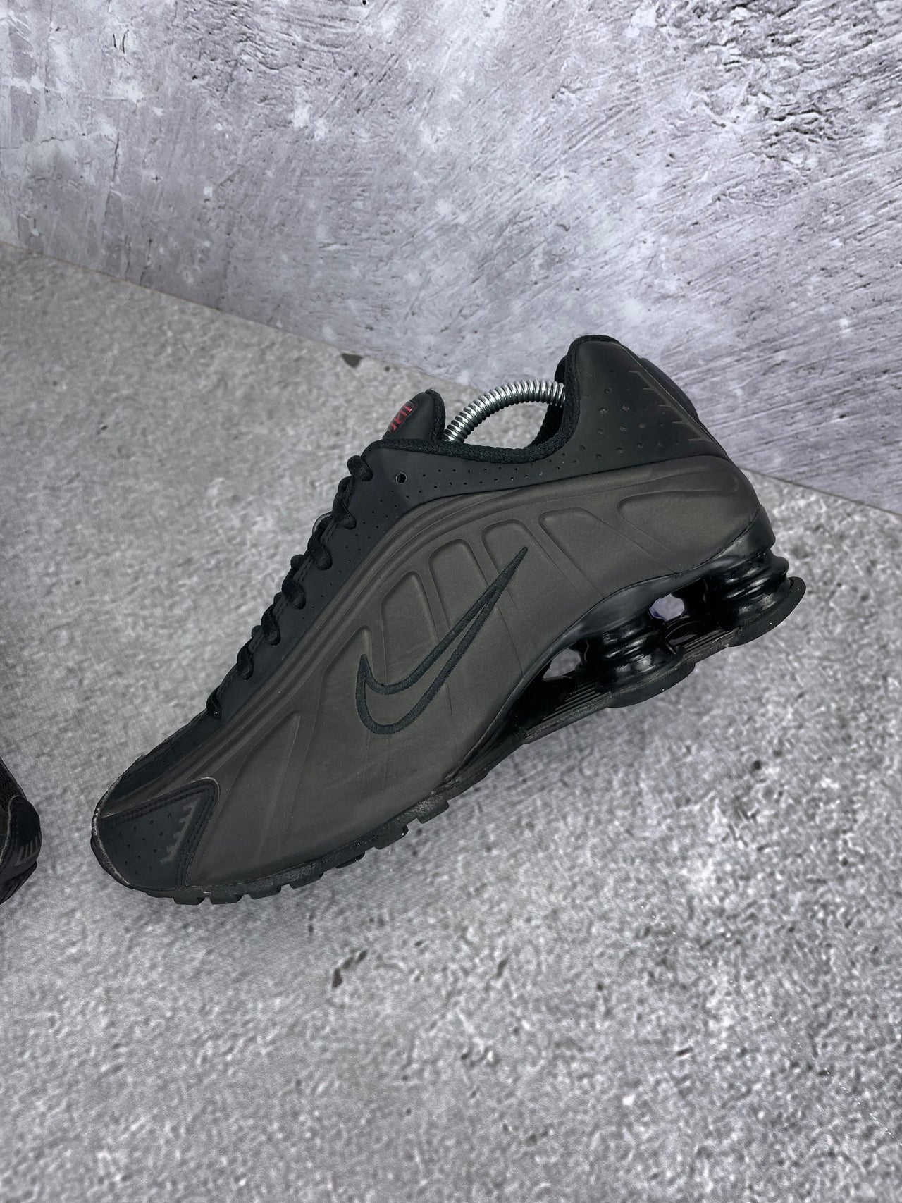 Nike Shox R4 rozmiar 42