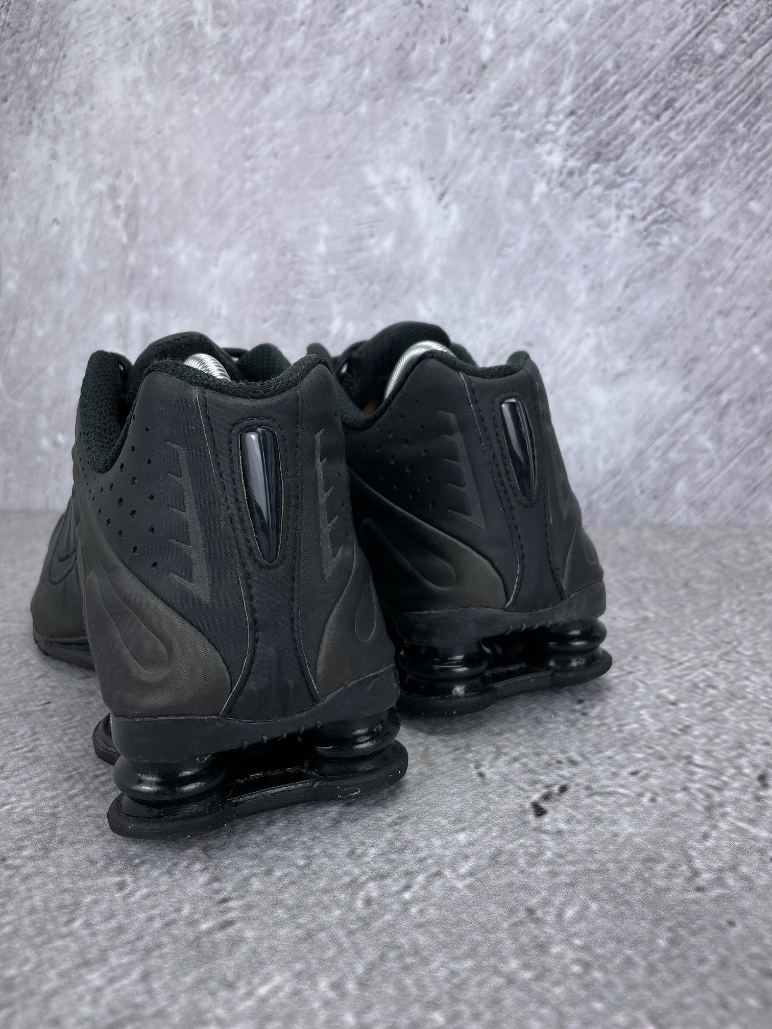 Nike Shox R4 rozmiar 42