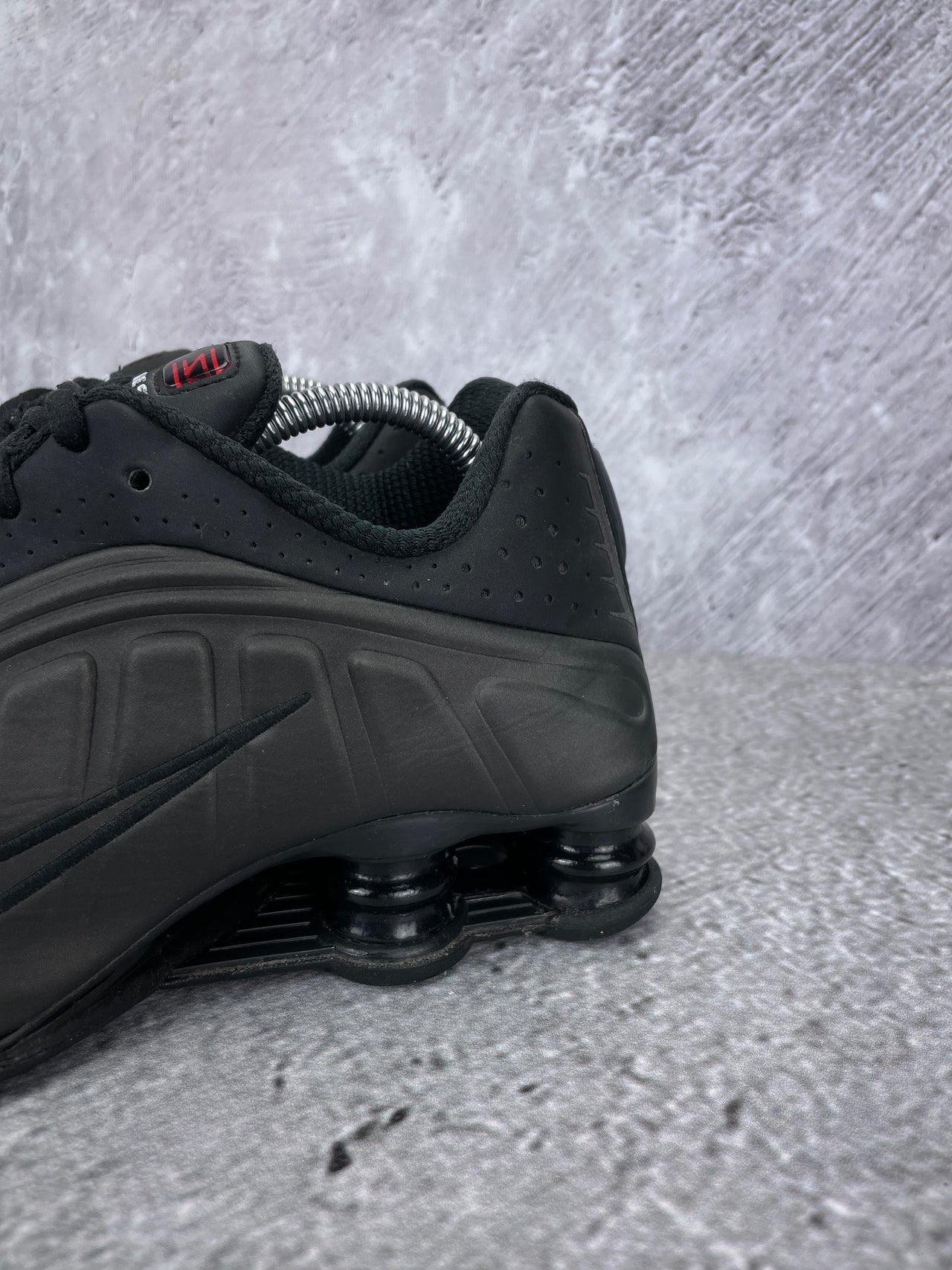 Nike Shox R4 rozmiar 42