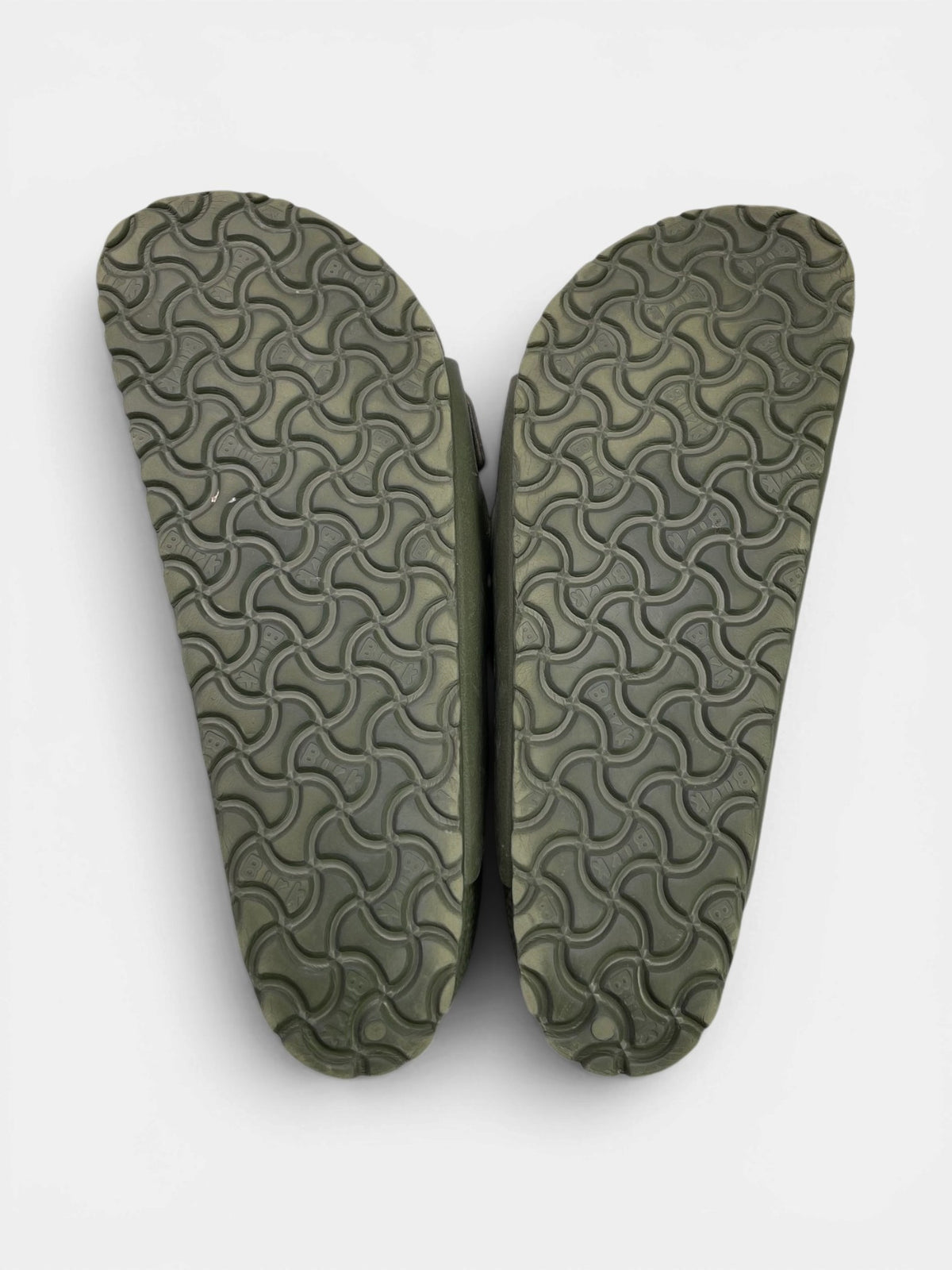 Birkenstock Arizona — klapki męskie w bardzo dobrym stanie rozmiar 42, podeszwa