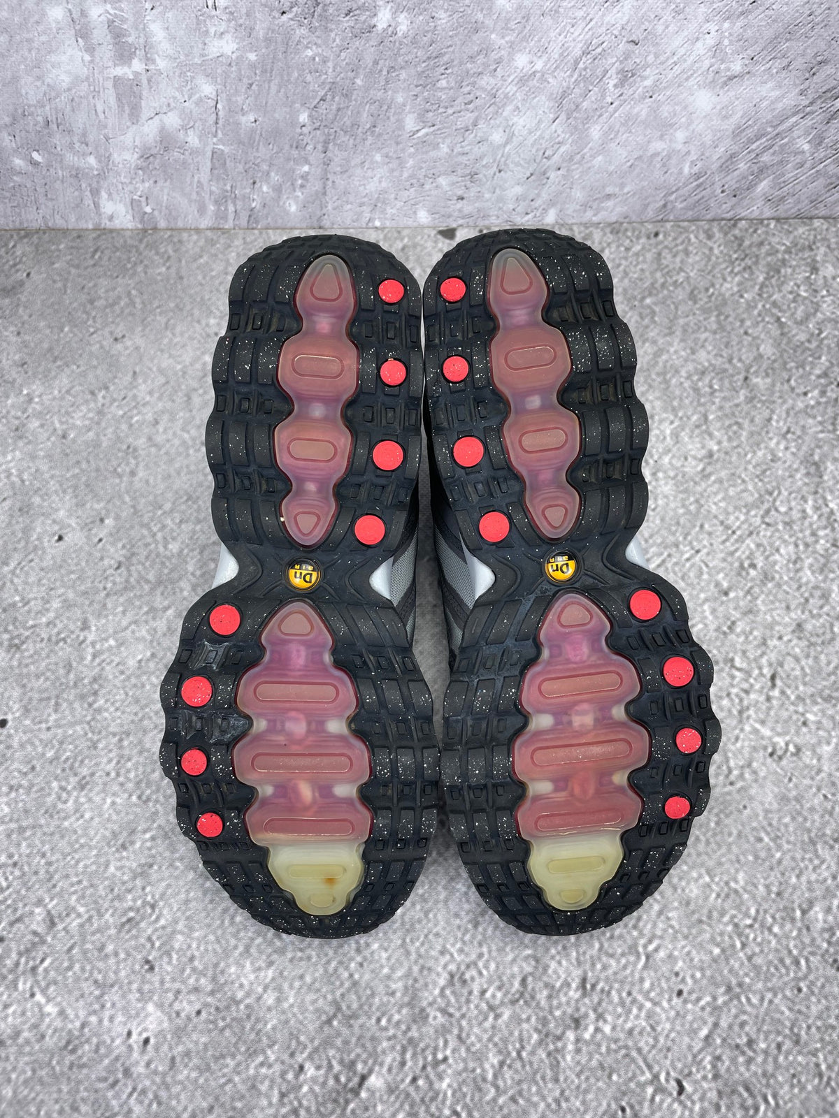 Nike Air Max DN8 rozmiar 43