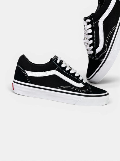 Vans Sneakers — buty sportowe damskie nowe rozmiar 35, boczny profil, lewa strona