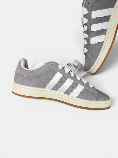 Adidas Campus 00s Grey — buty sportowe męskie nowe rozmiar 44, boczny profil, lewa strona