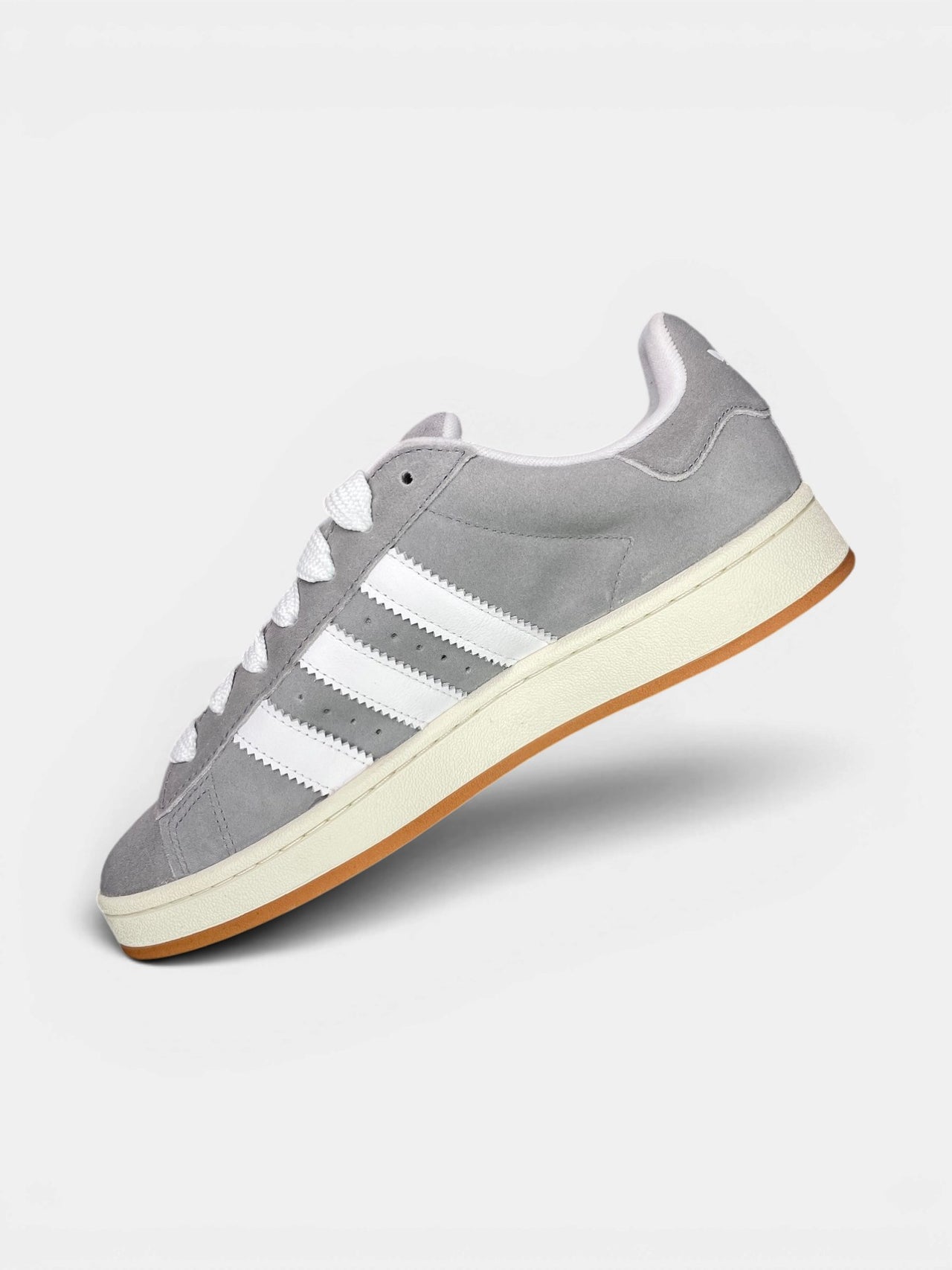 Adidas Campus 00s Grey — buty sportowe męskie nowe rozmiar 44, boczny profil, lewa strona