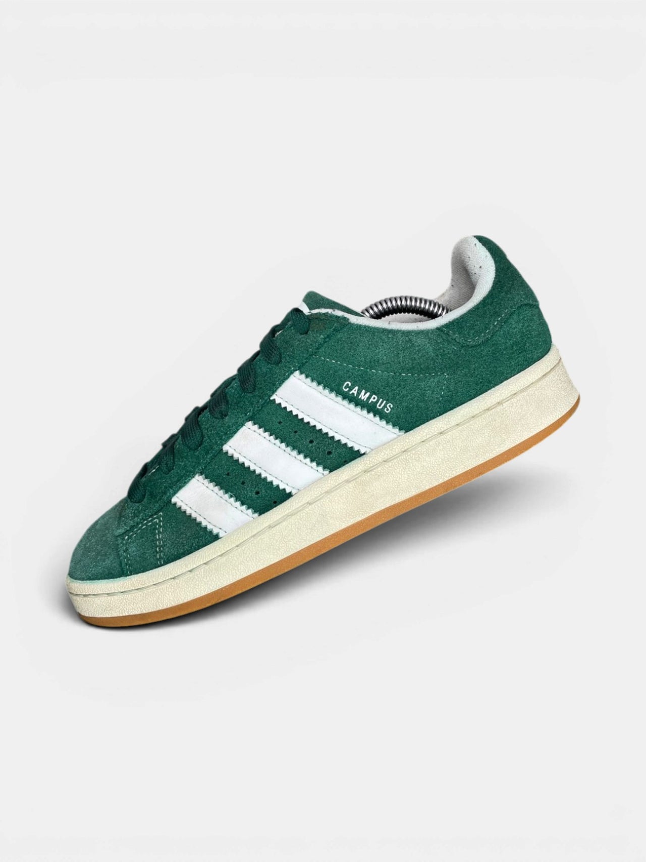 Adidas Campus — buty sportowe damskie w bardzo dobrym stanie rozmiar 40, boczny profil, lewa strona