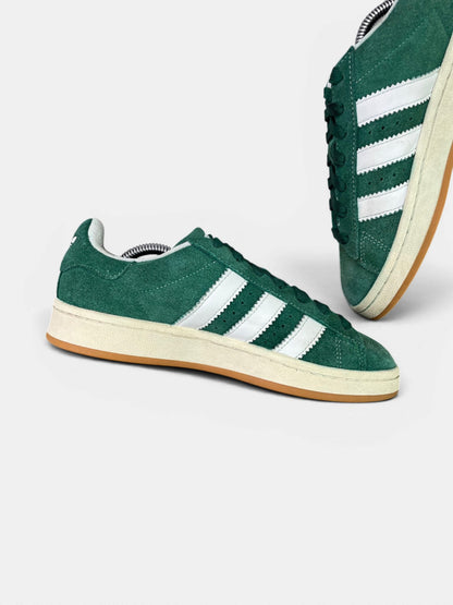 Adidas Campus — buty sportowe damskie w bardzo dobrym stanie rozmiar 40, boczny profil, lewa strona