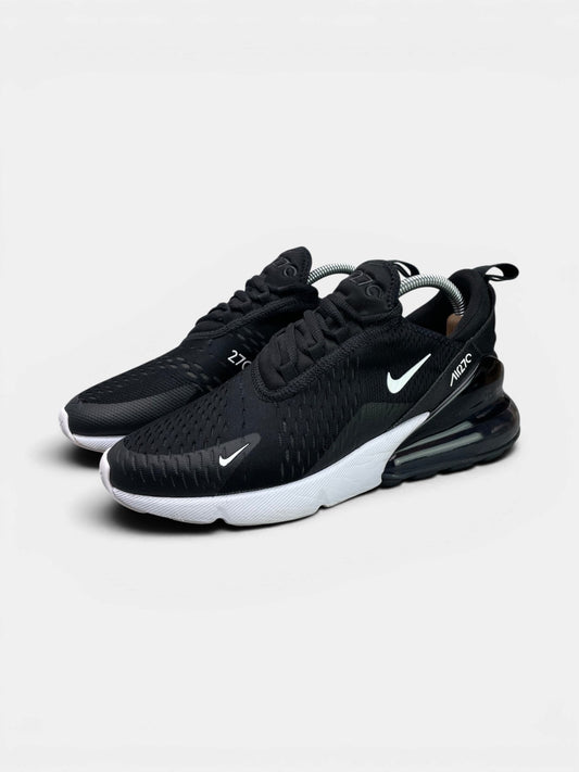 Nike Air Max 270 Black White — buty sportowe męskie w bardzo dobrym stanie rozmiar 41, para butów