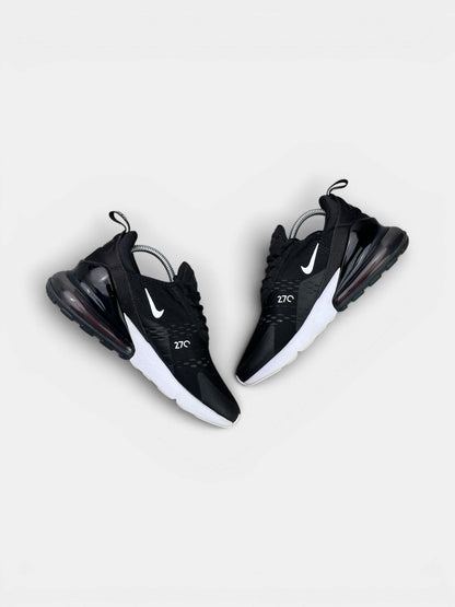 Nike Air Max 270 Black White — buty sportowe męskie w bardzo dobrym stanie rozmiar 41, para butów