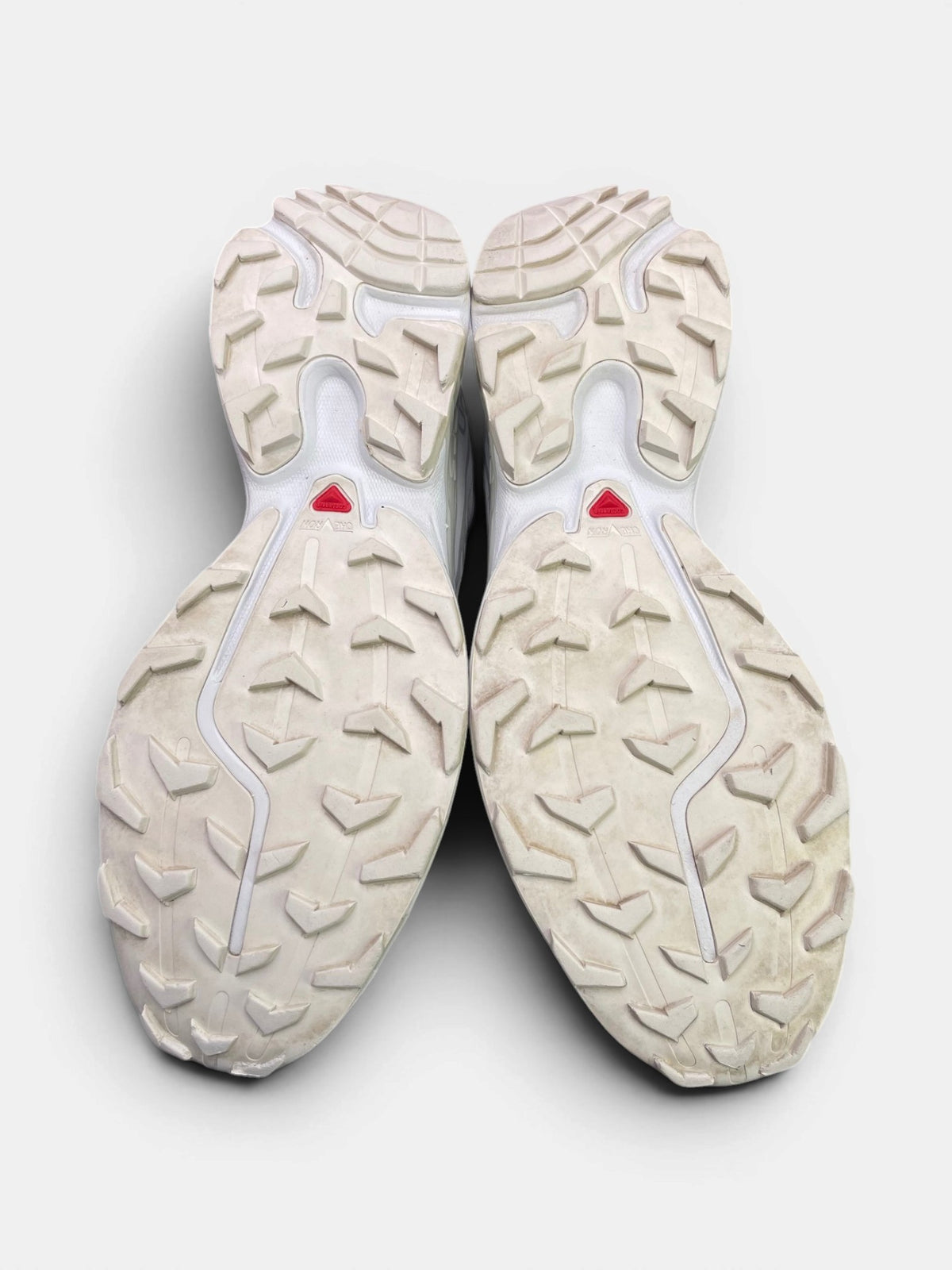 Salomon XT-6 White Lunar Rock — buty sportowe męskie w bardzo dobrym stanie rozmiar 42, podeszwa