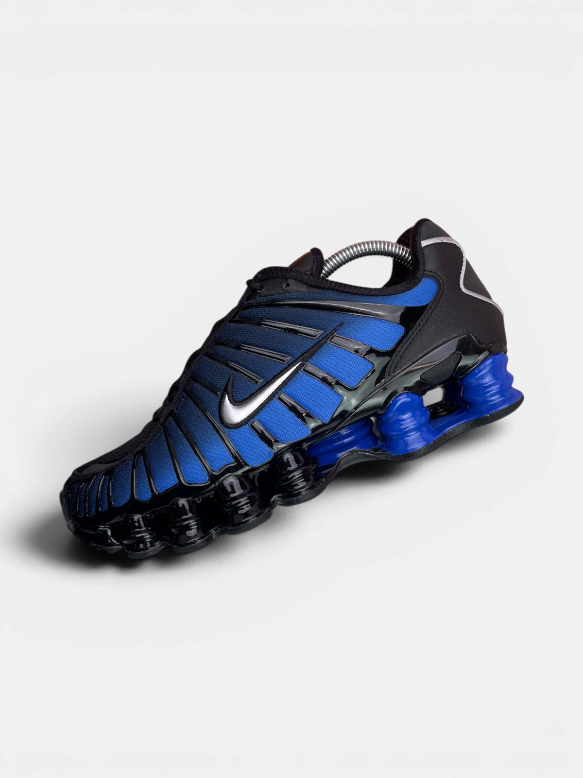 Nike Shox TL — buty sportowe męskie w bardzo dobrym stanie rozmiar 42, boczny profil, prawa strona