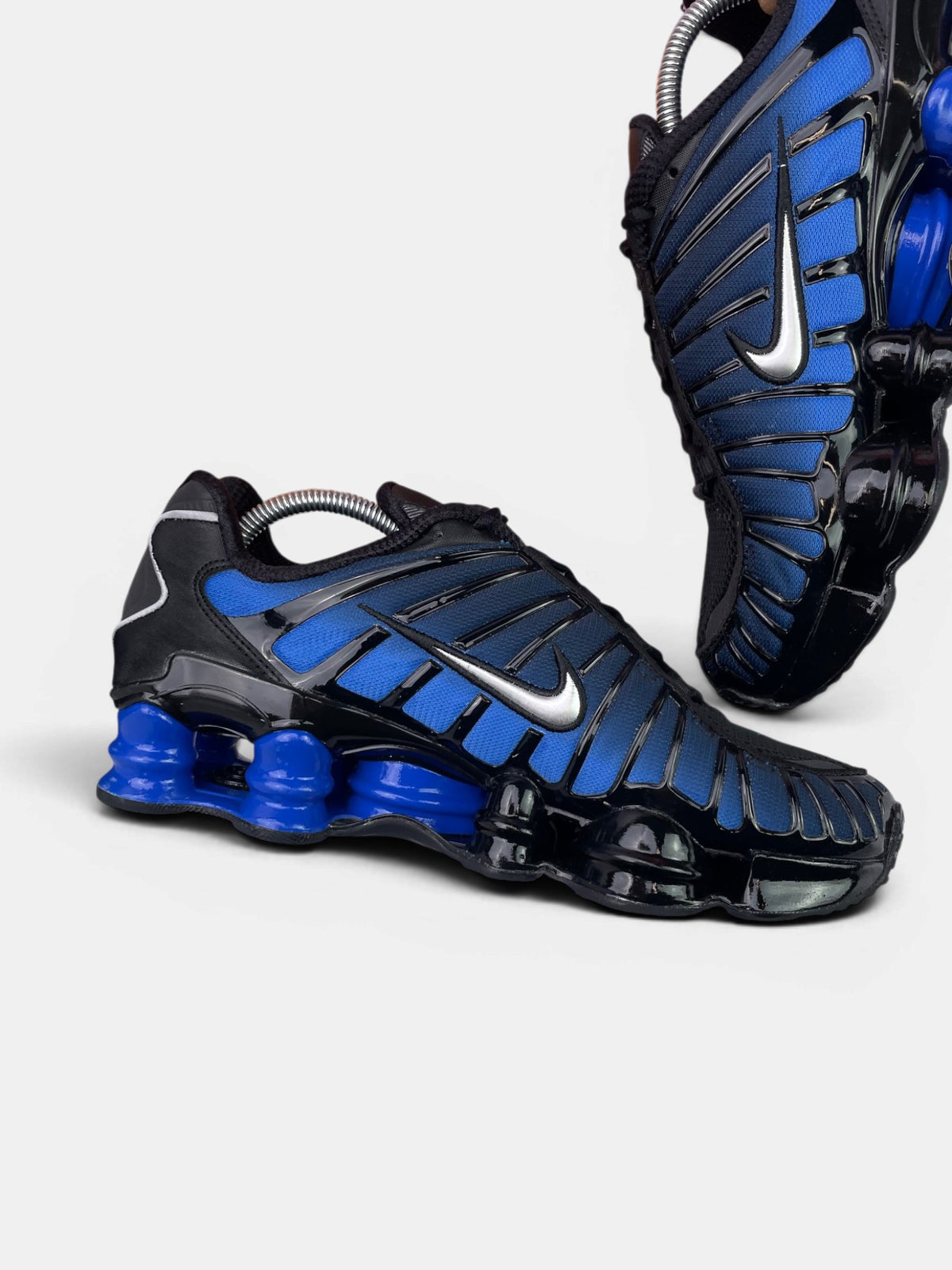 Nike Shox TL — buty sportowe męskie w bardzo dobrym stanie rozmiar 42, boczny profil, lewa strona