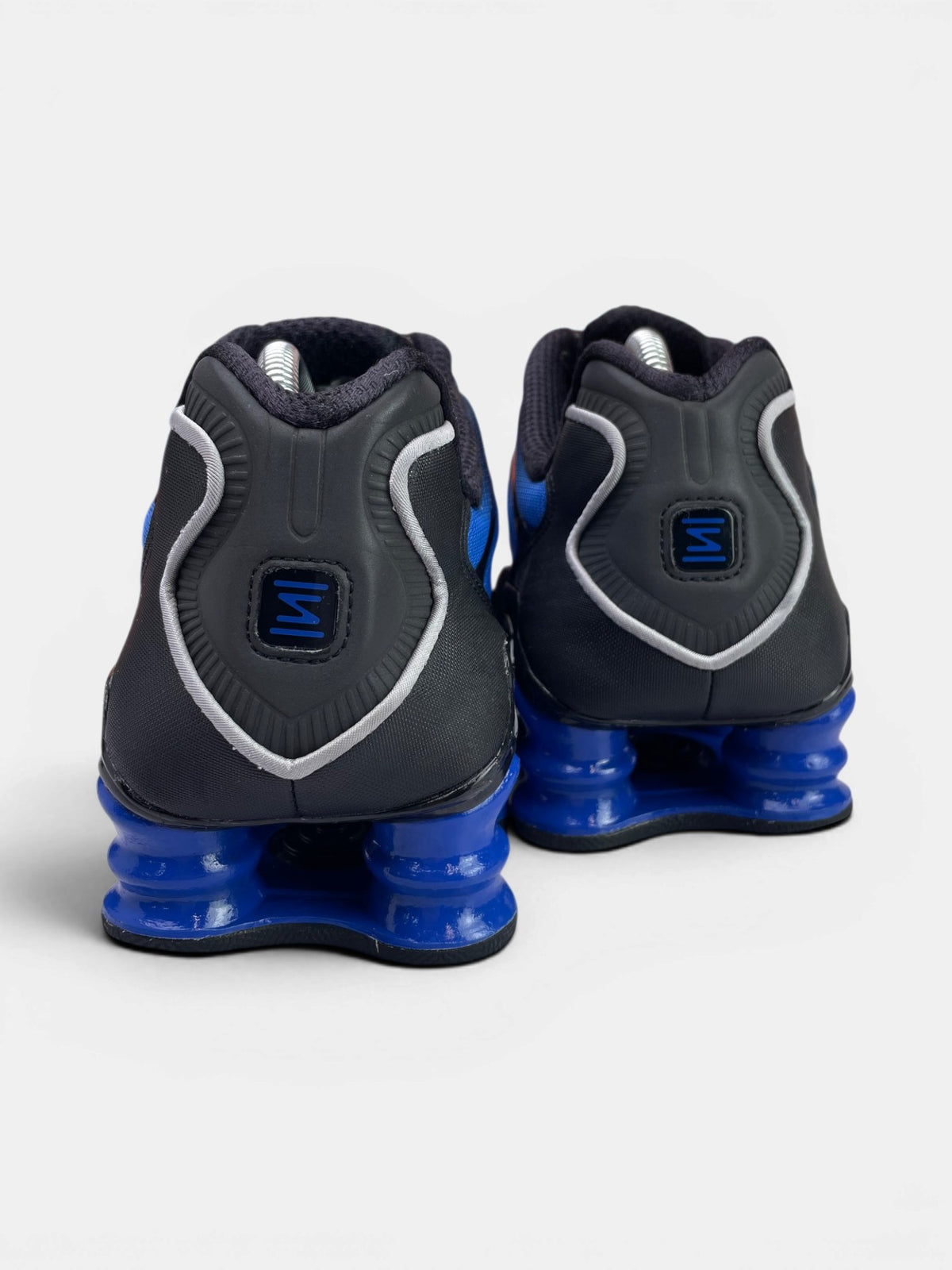 Nike Shox TL — buty sportowe męskie w bardzo dobrym stanie rozmiar 42, widok z tyłu