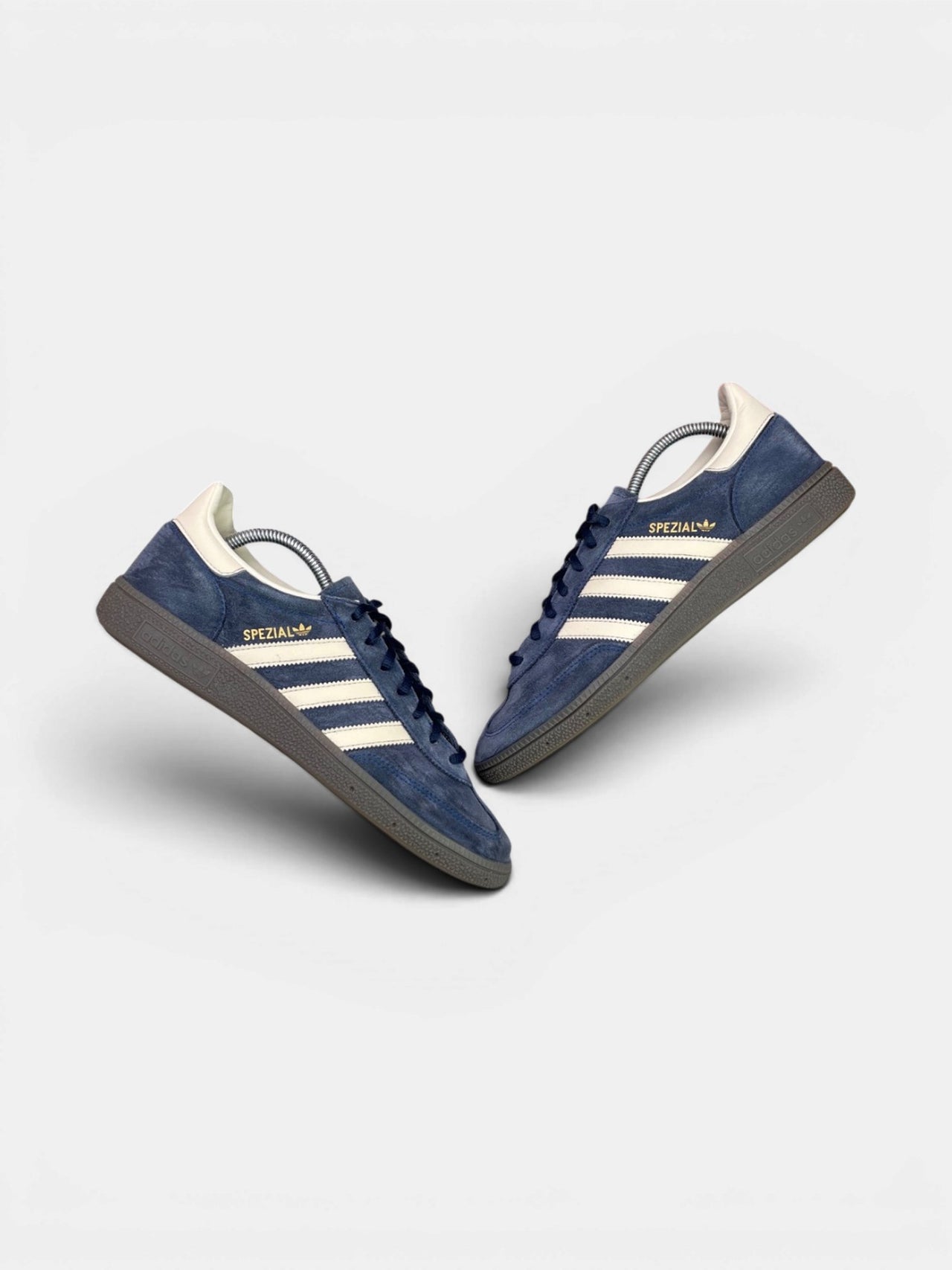 Adidas Spezial Night Indigo — buty sportowe męskie w bardzo dobrym stanie rozmiar 42 2/3, para butów