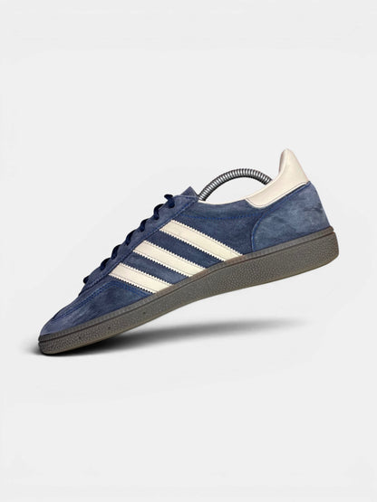Adidas Spezial Night Indigo — buty sportowe męskie w bardzo dobrym stanie rozmiar 42 2/3, boczny profil, prawa strona