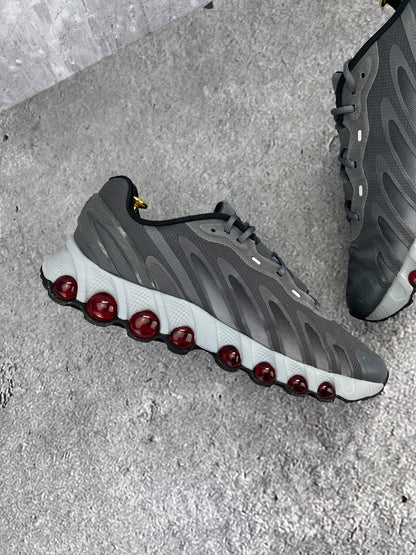 Nike Air Max DN8 rozmiar 44.5