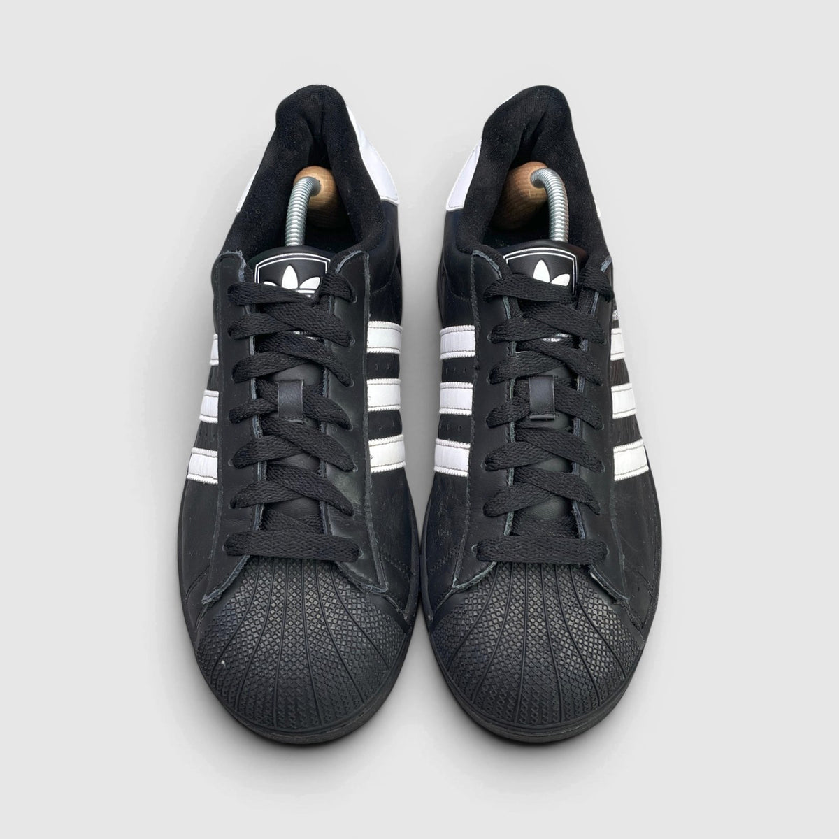 Adidas Superstar II Black White — buty sportowe męskie w bardzo dobrym stanie rozmiar 45 1/3, widok z przodu