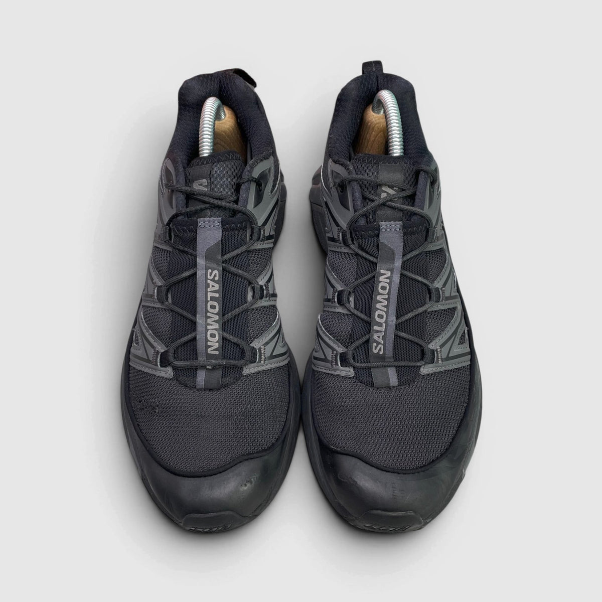 Salomon XT-6 Expanse — buty sportowe męskie w bardzo dobrym stanie rozmiar 41, widok z przodu
