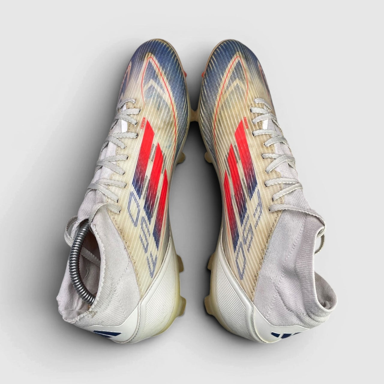 Adidas F50 League Mid-Cut FG/MG, buty sportowe męskie w zadowalającym stanie rozmiar 45 1/3, widok z góry