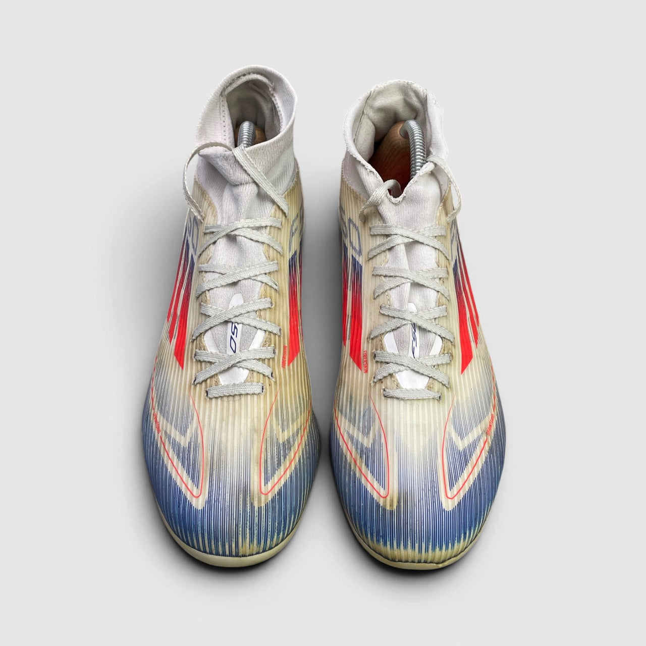 Adidas F50 League Mid-Cut FG/MG, buty sportowe męskie w zadowalającym stanie rozmiar 45 1/3, widok z przodu