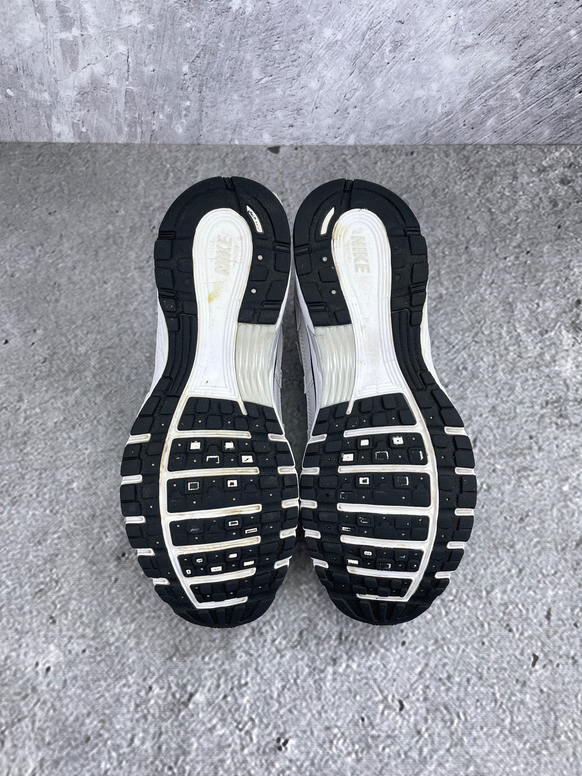 Nike P-6000 rozmiar 42
