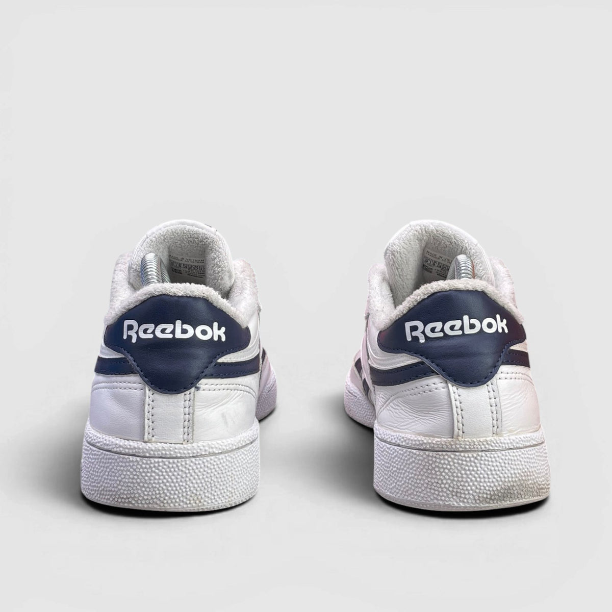 Reebok Club C Revenge — buty sportowe męskie w bardzo dobrym stanie rozmiar 42, widok z tyłu