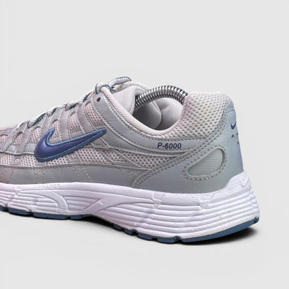Nike P-6000 — buty sportowe damskie w bardzo dobrym stanie rozmiar 38.5, boczny profil, prawa strona