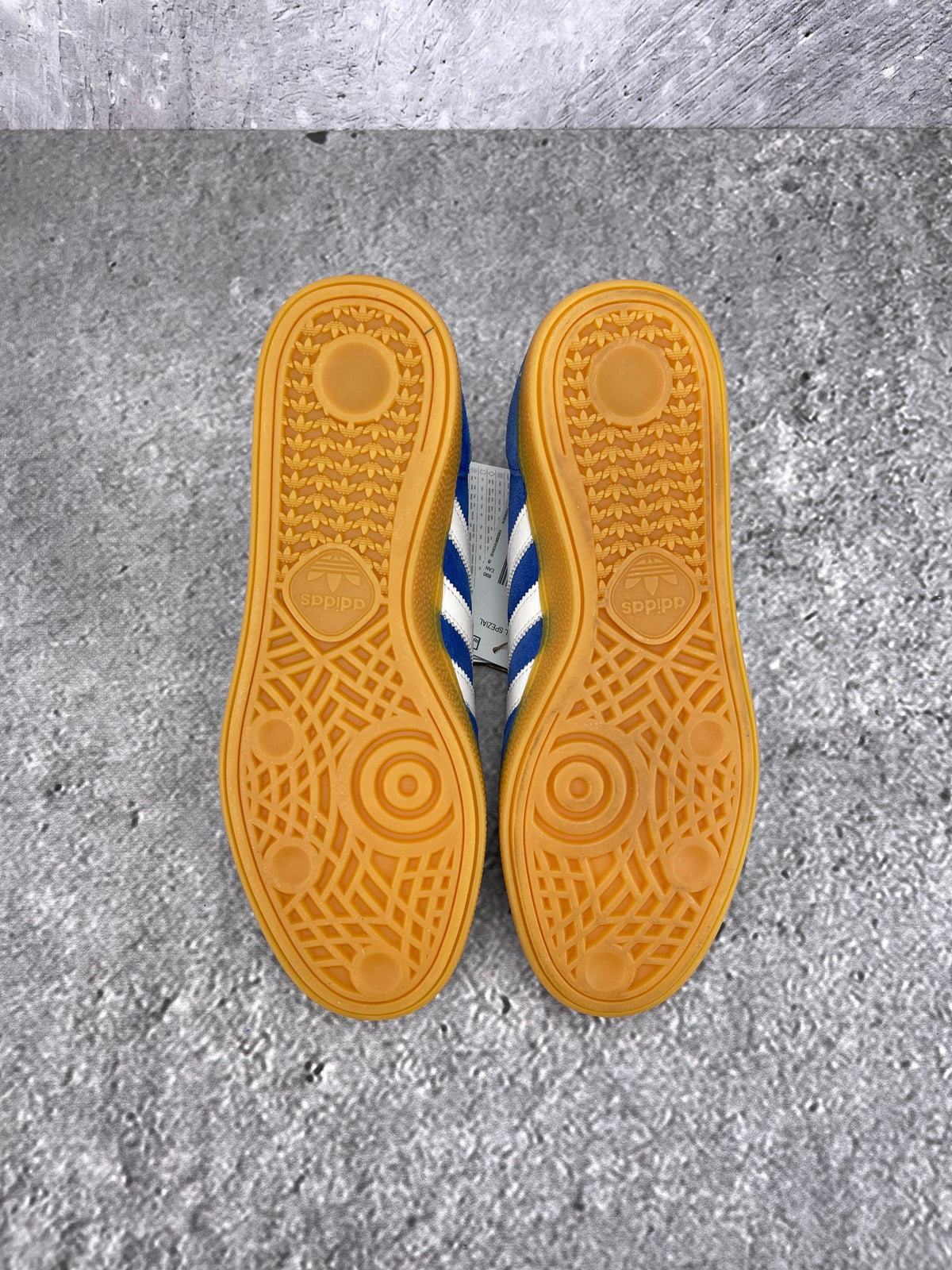 Adidas Spezial rozmiar 42
