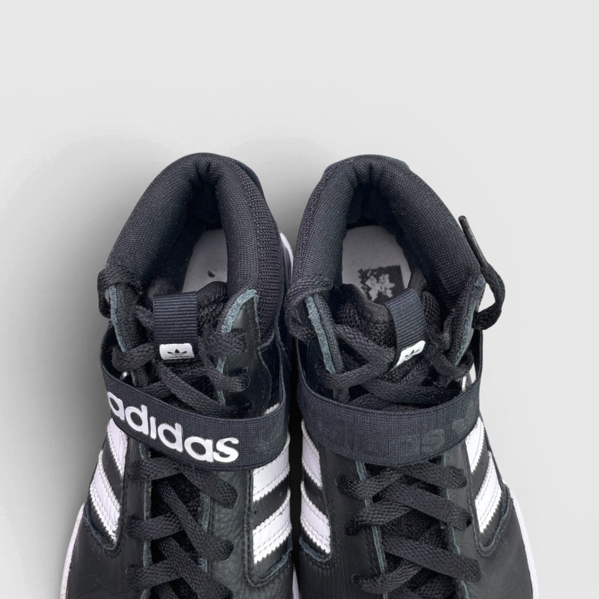 Adidas VRX Mid — buty sportowe damskie w bardzo dobrym stanie rozmiar 40 2/3, wkładka