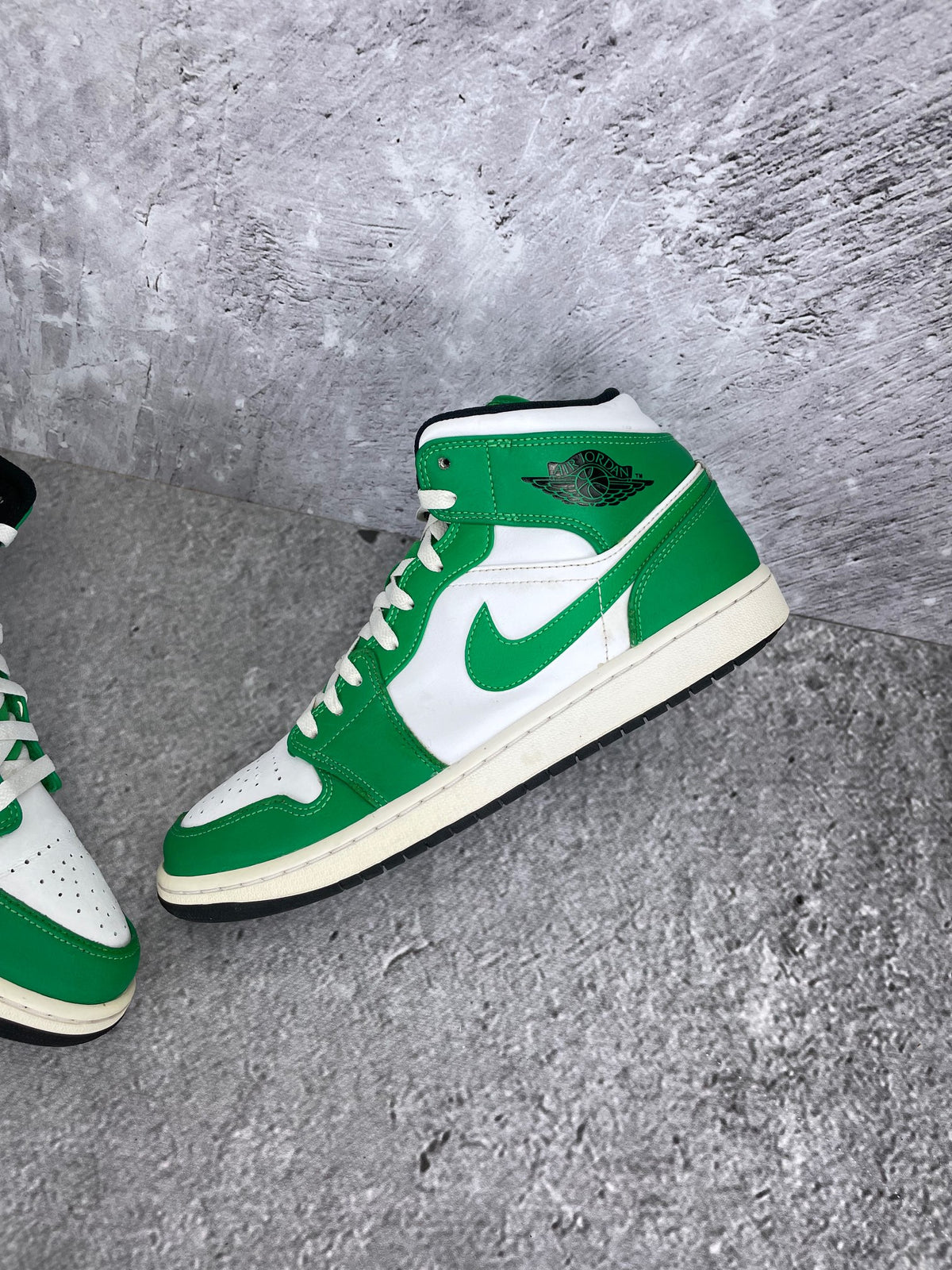 Nike Air Jordan 1 Mid rozmiar 44.5