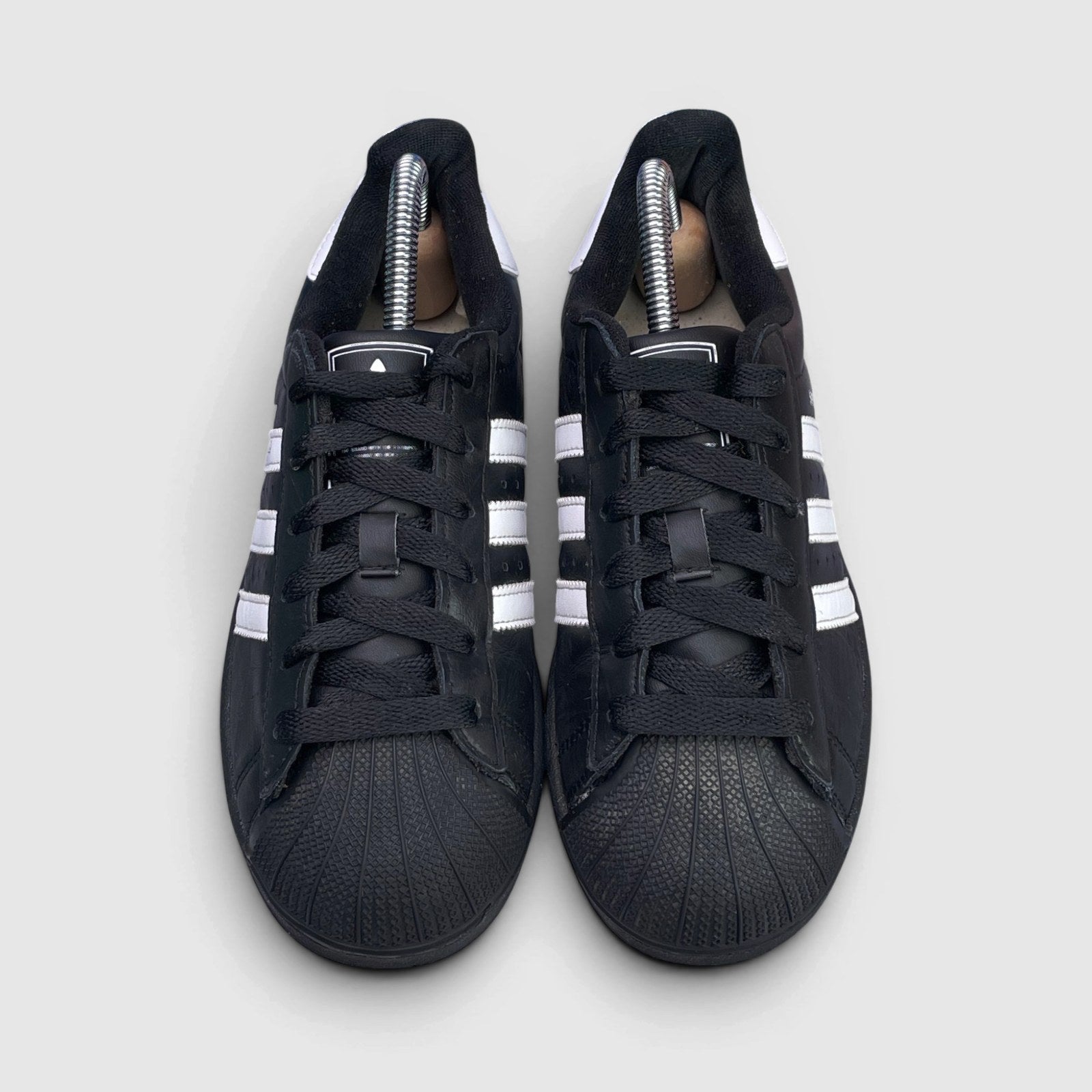 Adidas Superstar II — buty sportowe damskie w bardzo dobrym stanie rozmiar 36 2/3, widok z góry