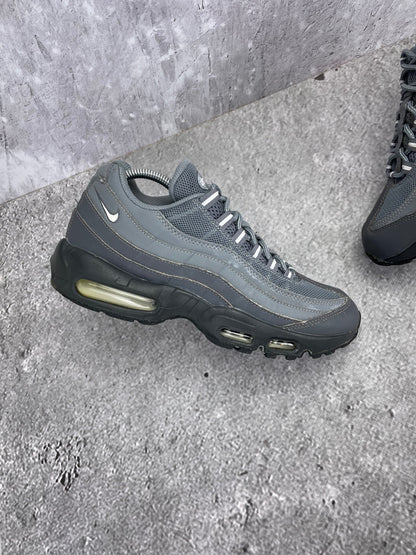 Nike Air Max 95 rozmiar 41