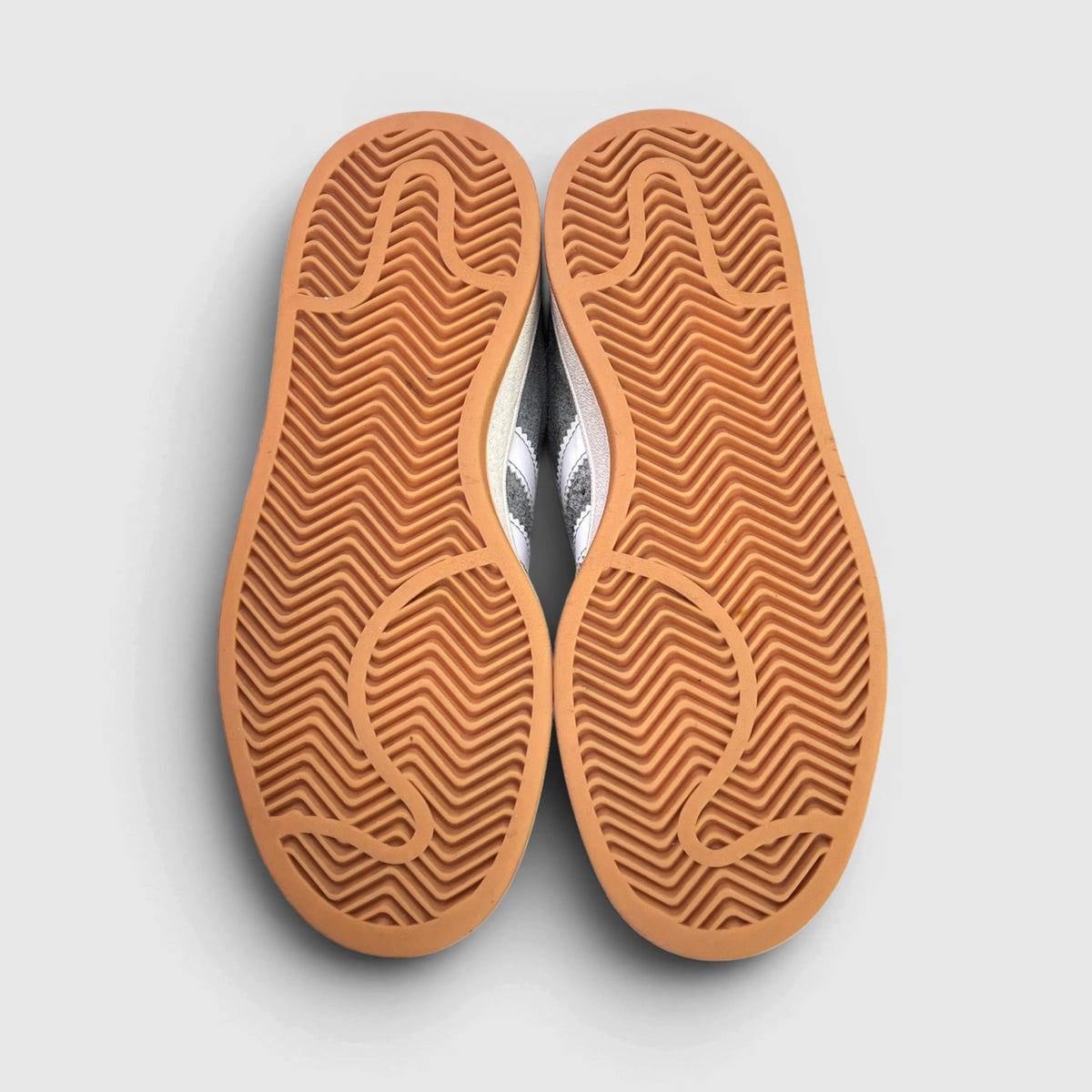Adidas Campus 00s — buty sportowe damskie w bardzo dobrym stanie rozmiar 38, podeszwa