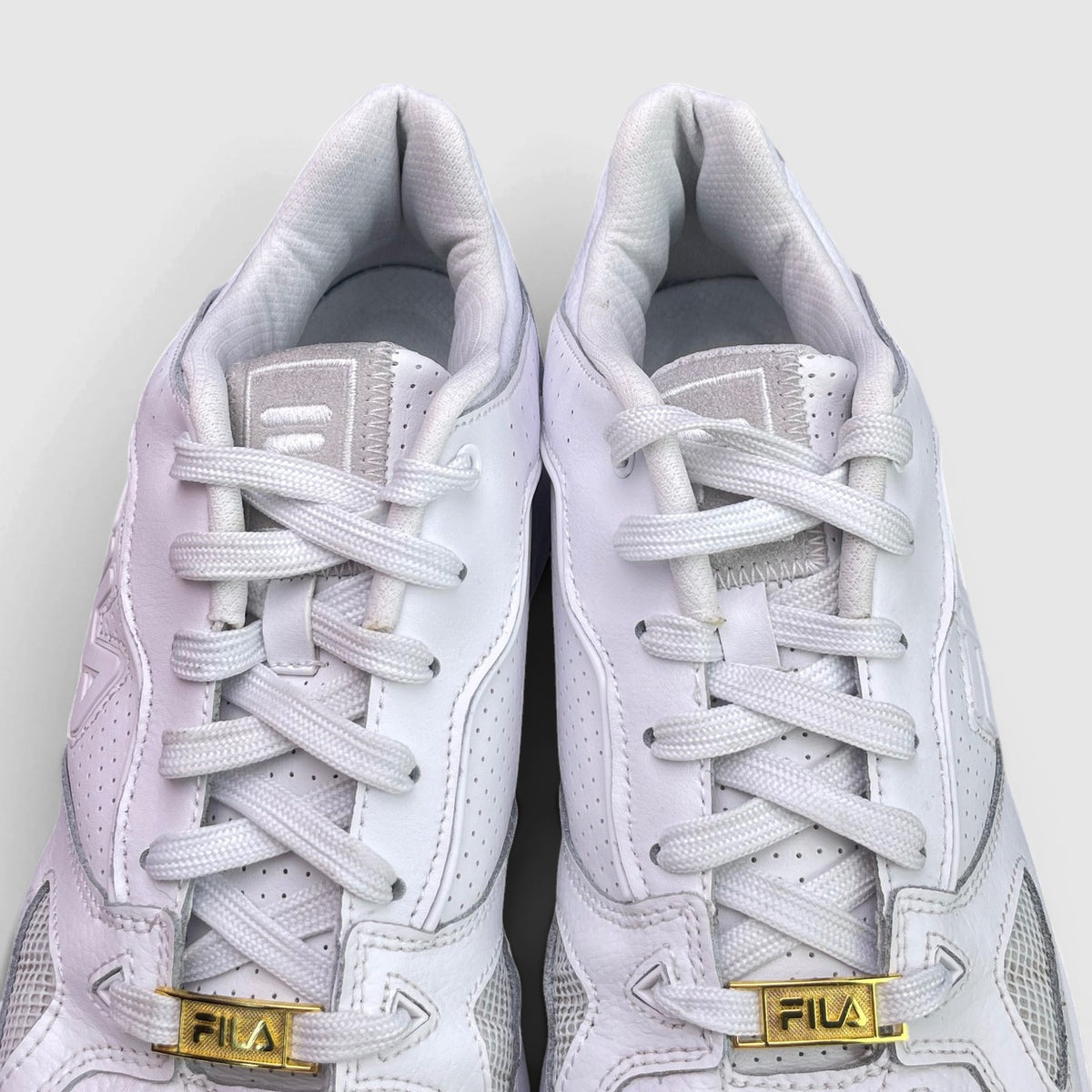Fila Teratach 600 — buty sportowe męskie w bardzo dobrym stanie rozmiar 44.5, język buta