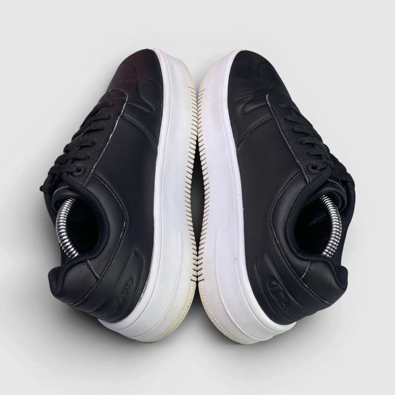 Champion Rebound — buty sportowe damskie w bardzo dobrym stanie rozmiar 38, widok z góry