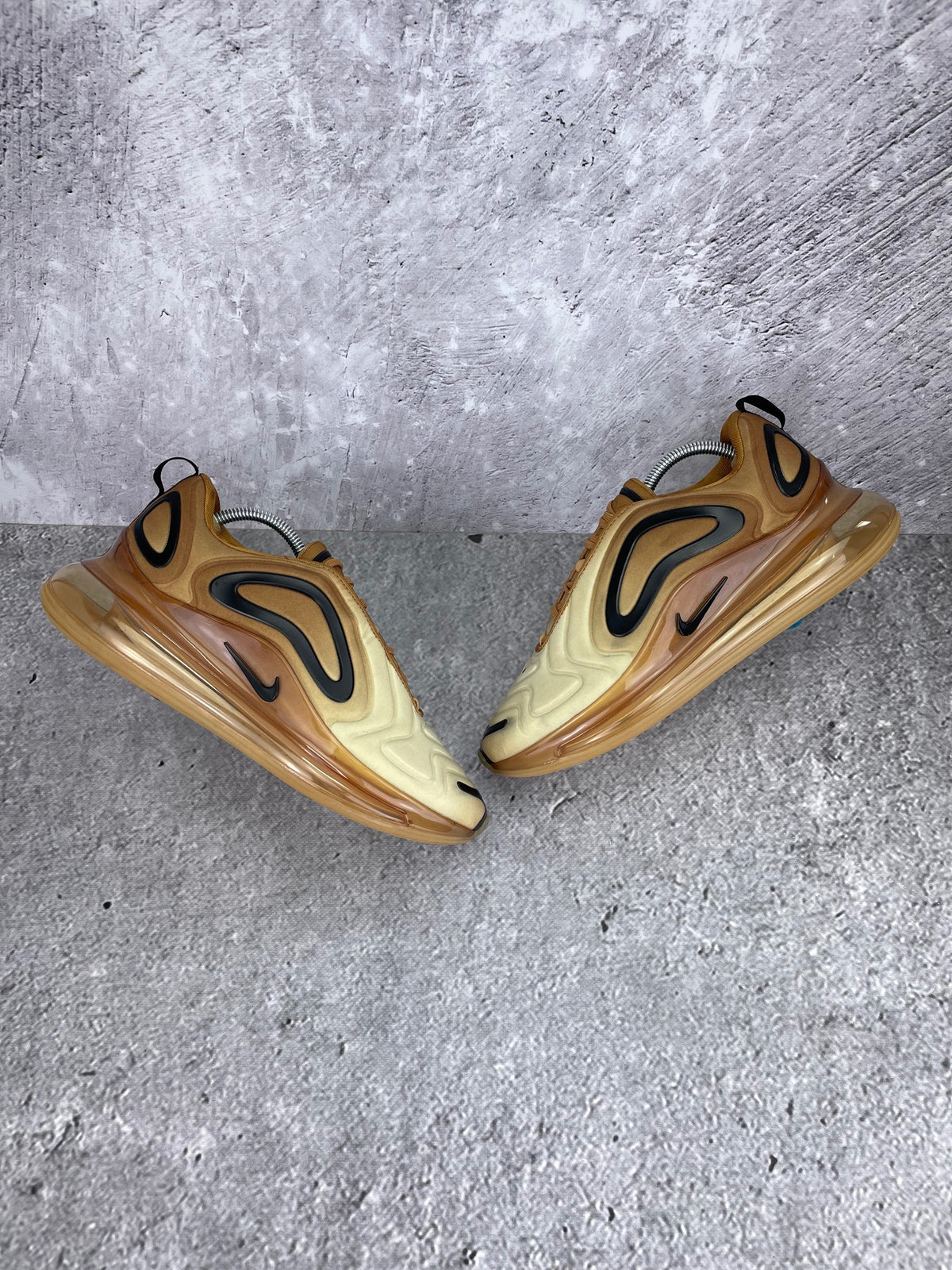 Nike Air Max 720 rozmiar 43
