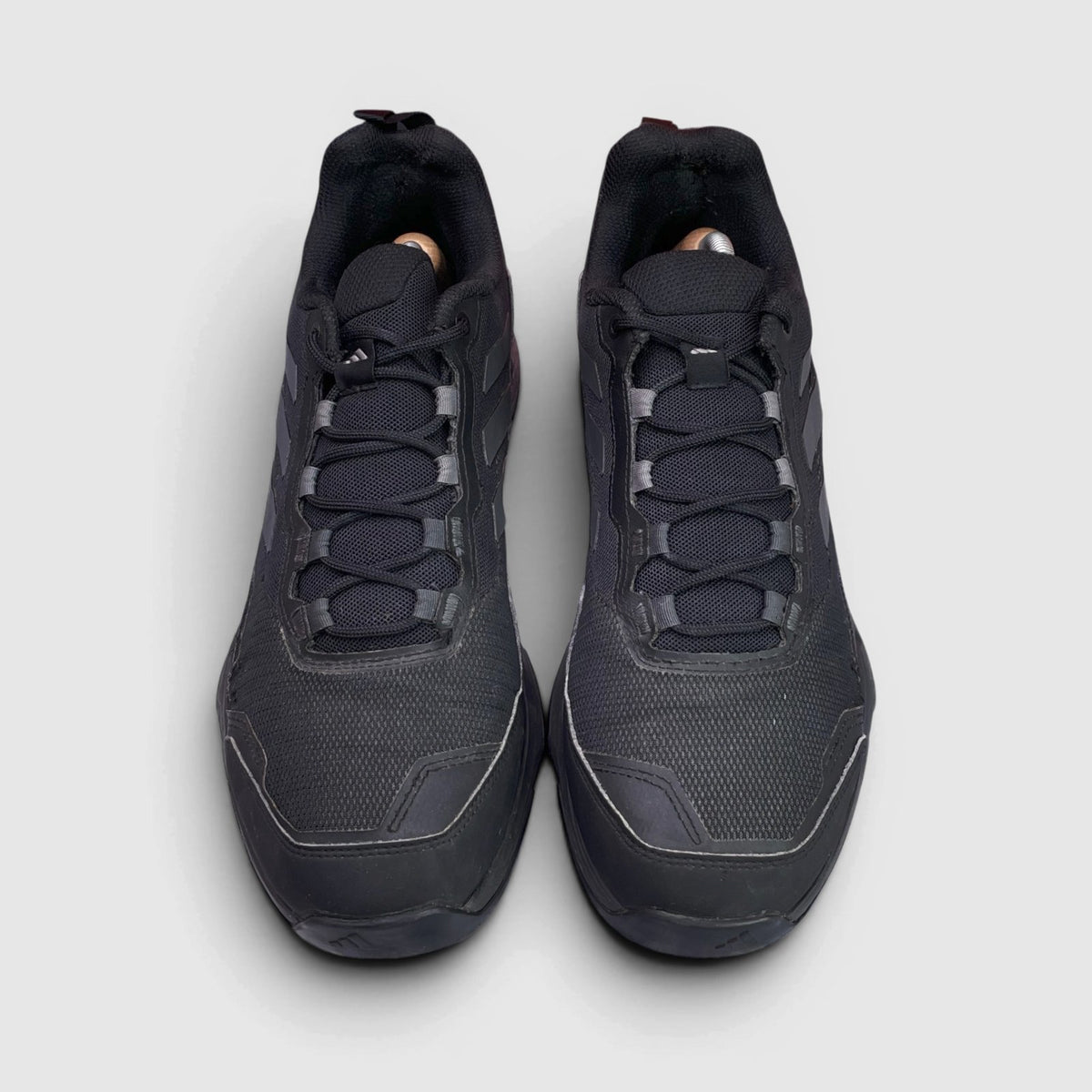 Adidas Terrex Swift Solo 2 — buty sportowe męskie w bardzo dobrym stanie rozmiar 44 2/3, widok z przodu