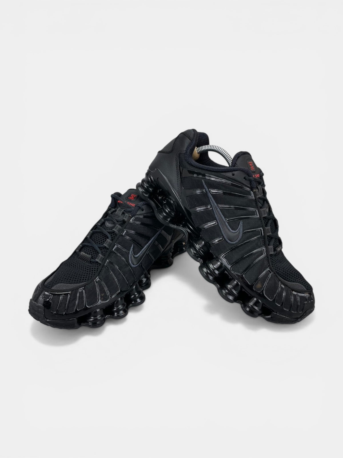 Nike Shox TL Metallic Hematite - buty sportowe, boczny profil