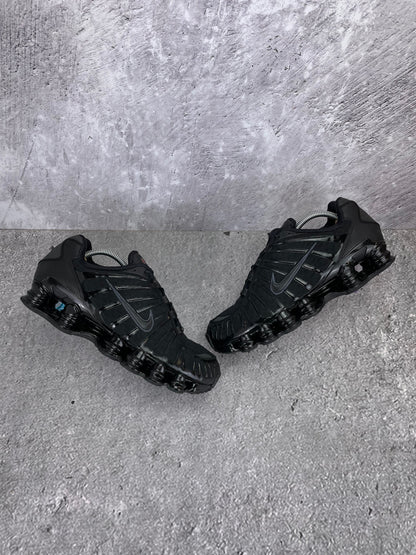 Nike Shox TL Metallic Hematite - buty sportowe, widok z góry na zewnętrzną stronę butów