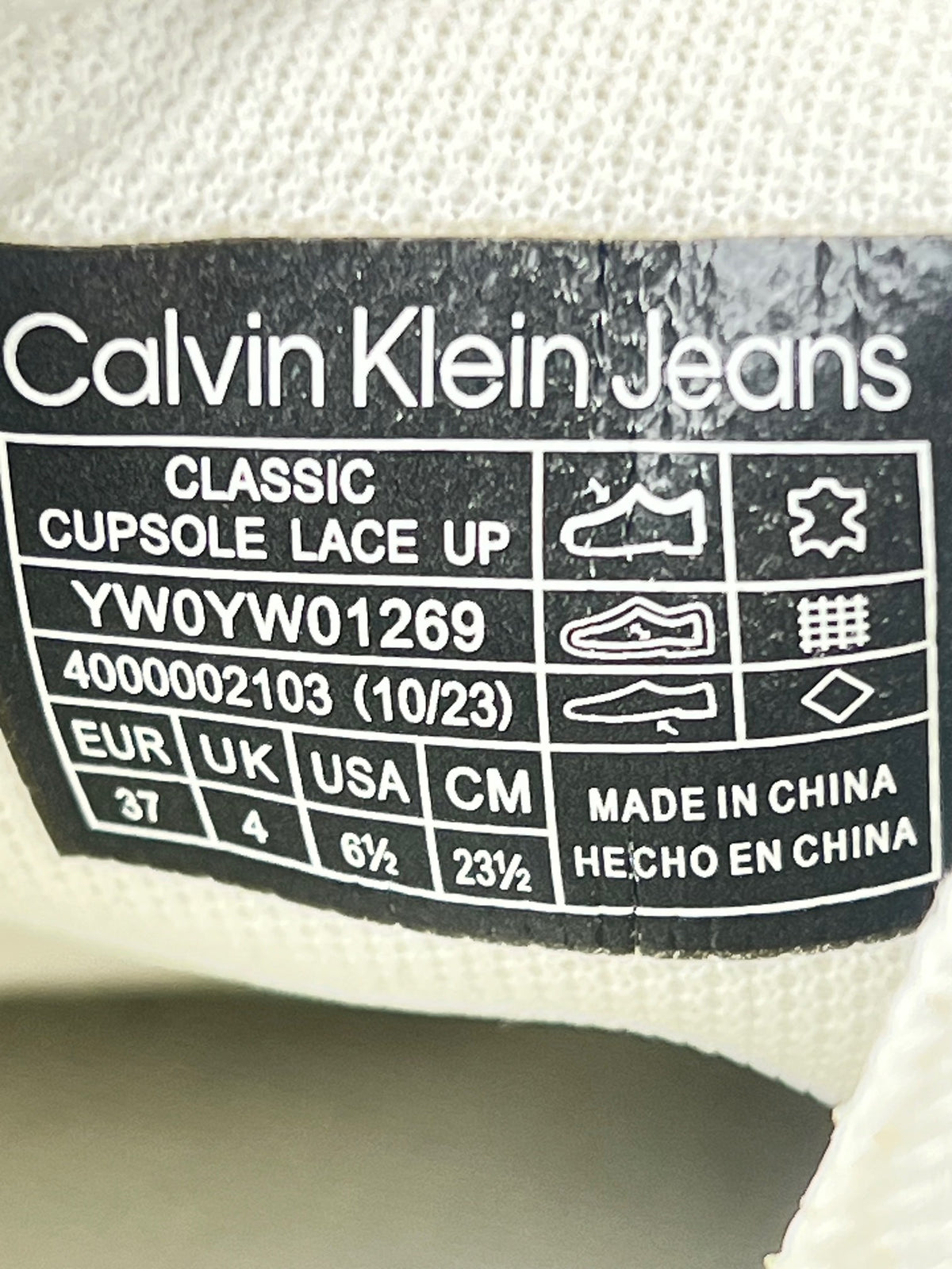 Calvin Klein Classic Cupsole Mono Lth UW0YW01269 - buty sportowe, metka