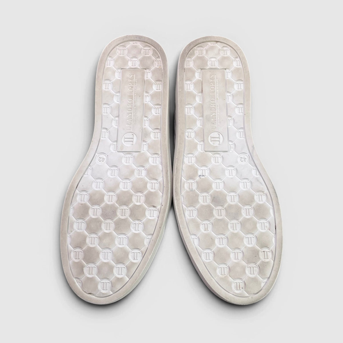 Leandro Lopes Sneakers — buty sportowe męskie w bardzo dobrym stanie rozmiar 42, podeszwa