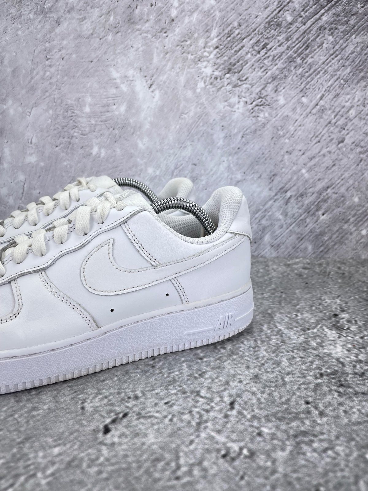 Nike Air Force 1 Low Triple White - buty sportowe, opcjonalne zdjęcie 1