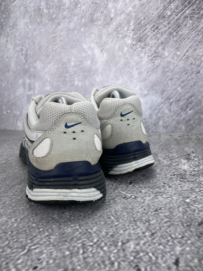 Nike P-6000 Photon Dust Anthracite - buty sportowe, widok z tyłu