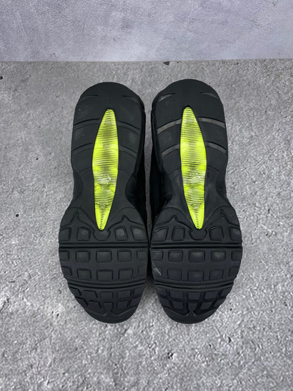 Nike Air Max 95 Black Volt - buty sportowe, podeszwa